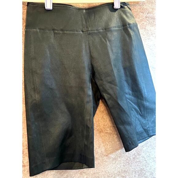 Lita by Ciara Leather Biker Shorts - 100% Lamb Leather Black - size 4 - Picture 7 of 15